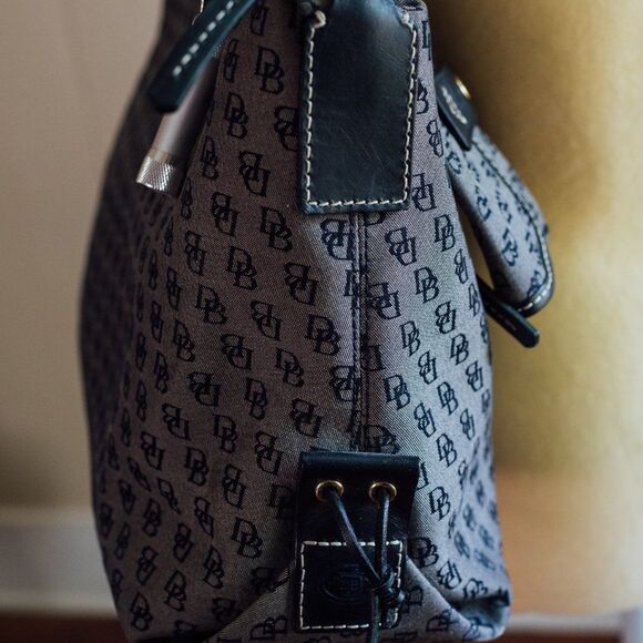 D&B Large Canvas Bag and Matching Pouch - Picture 6 of 11